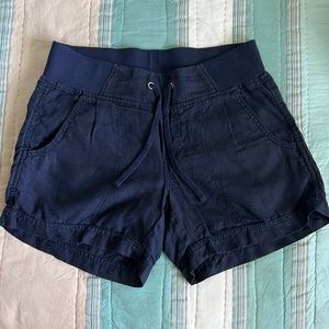Athleta linen shorts